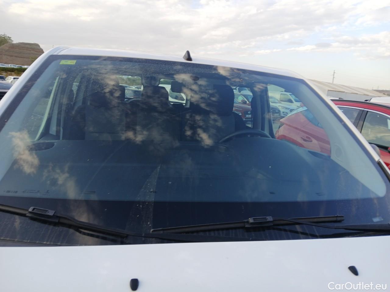  Opel  Vivaro OPEL  / 2019 / 4P / combi 1.5 Diésel 74kW (100CV) M Std Express #37