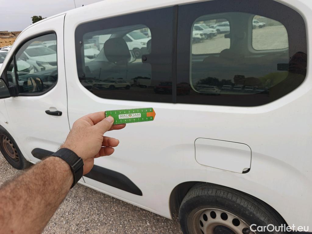  Citroen  Berlingo  Combi Live M 1.5 BlueHDi 100CV MT5 E6dT #1