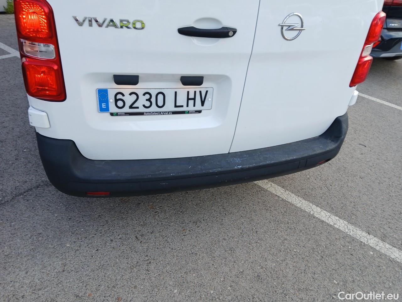  Opel  Vivaro OPEL  / 2019 / 4P / combi 1.5 Diésel 74kW (100CV) M Std Express #42