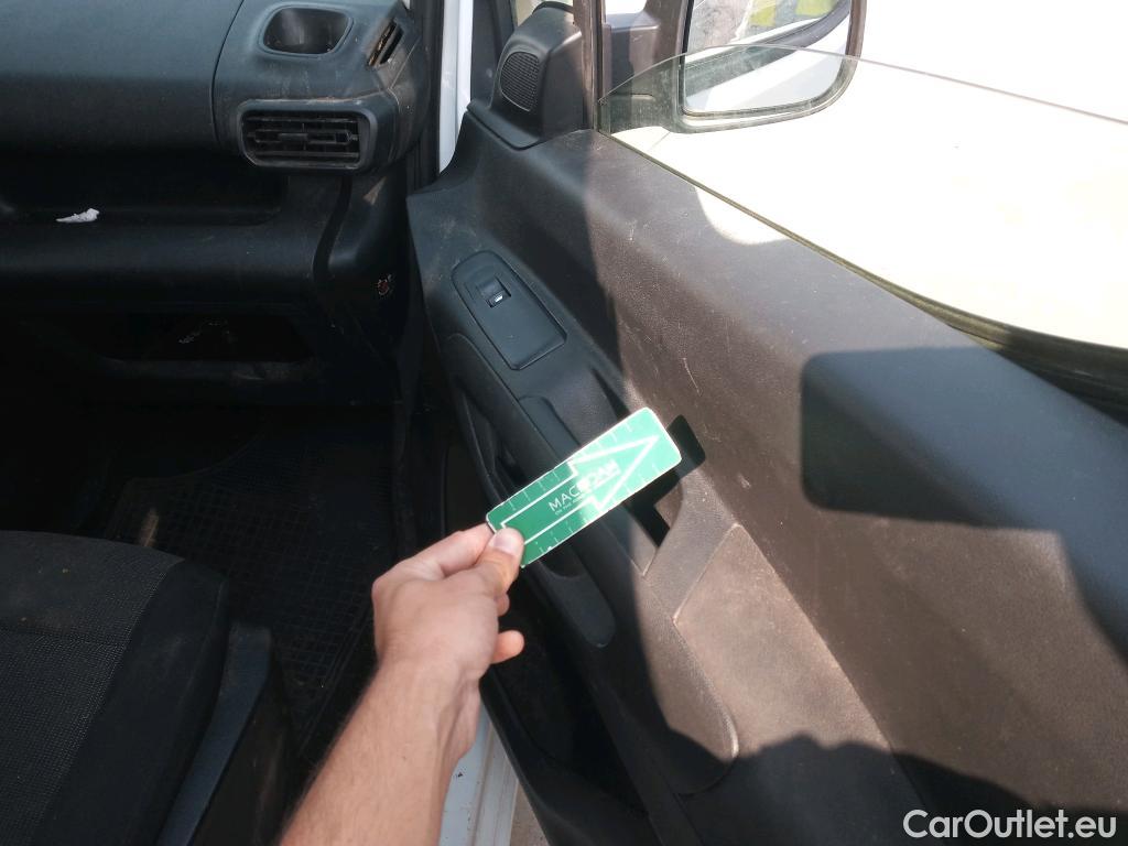  Citroen  Berlingo  Combi Live Pack Business M 1.5 BlueHDi 100CV MT6 E6d #58