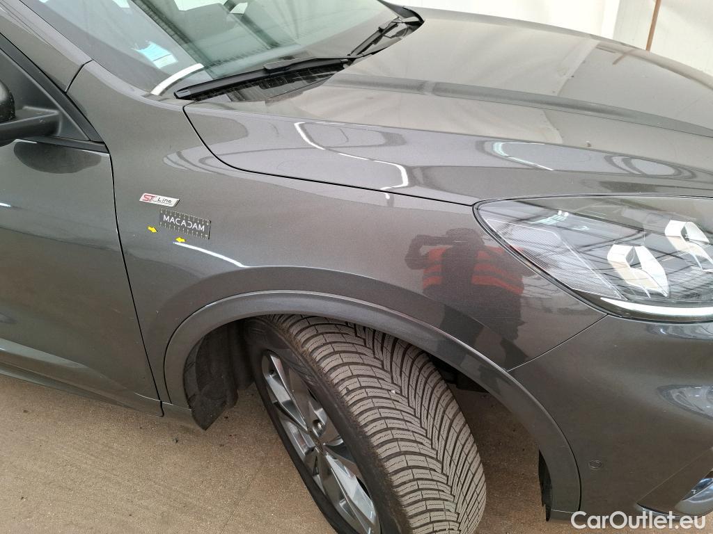  Ford  Kuga FORD  / 2019 / 5P / SUV 1.5 EcoBlue 120 Powershit St-Line Busin #14