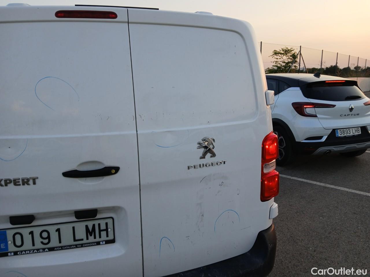  Peugeot  Expert  Furgón Pro Standard 1.5 HDI 120CV MT6 E6dT #42