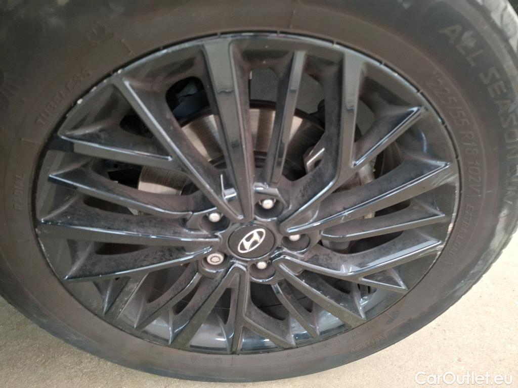  Hyundai  Tucson HYUNDAI  / 2018 / 5P / SUV 1.6 CRDI 115 HYBRID 48V N LINE EDITION #8