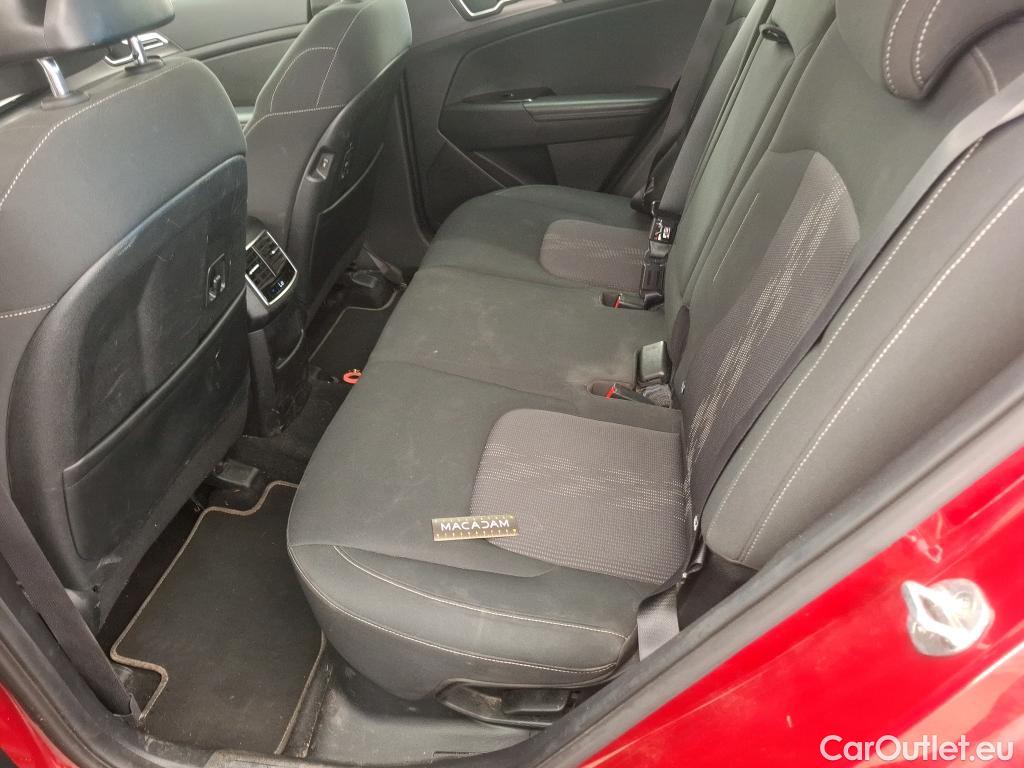  KIA  Sportage  Active Hybrid 1.6 T-GDi 230CV BVA6 E6d #44