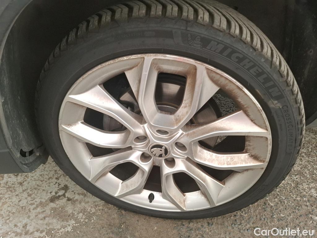  Skoda  Karoq  Business 2.0 TDI 115CV BVA7 E6d #9