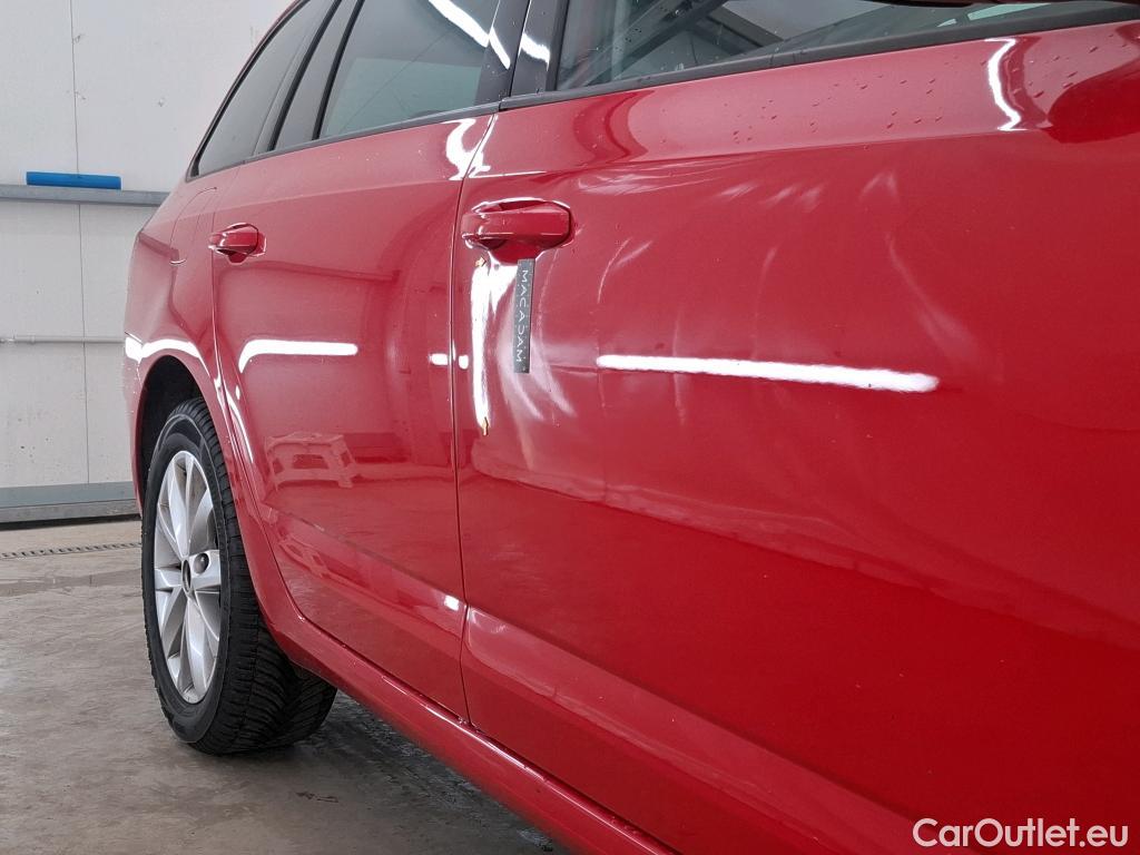  Skoda  Octavia  Combi Business 2.0 TDI 150CV BVM6 E6dT #18