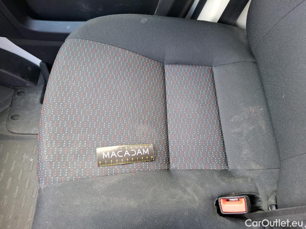  Citroen  Jumper CITROEN  2014 4P Fourgon tôlé 33 L1H1 BlueHDi 120 BVM6 Driver #16