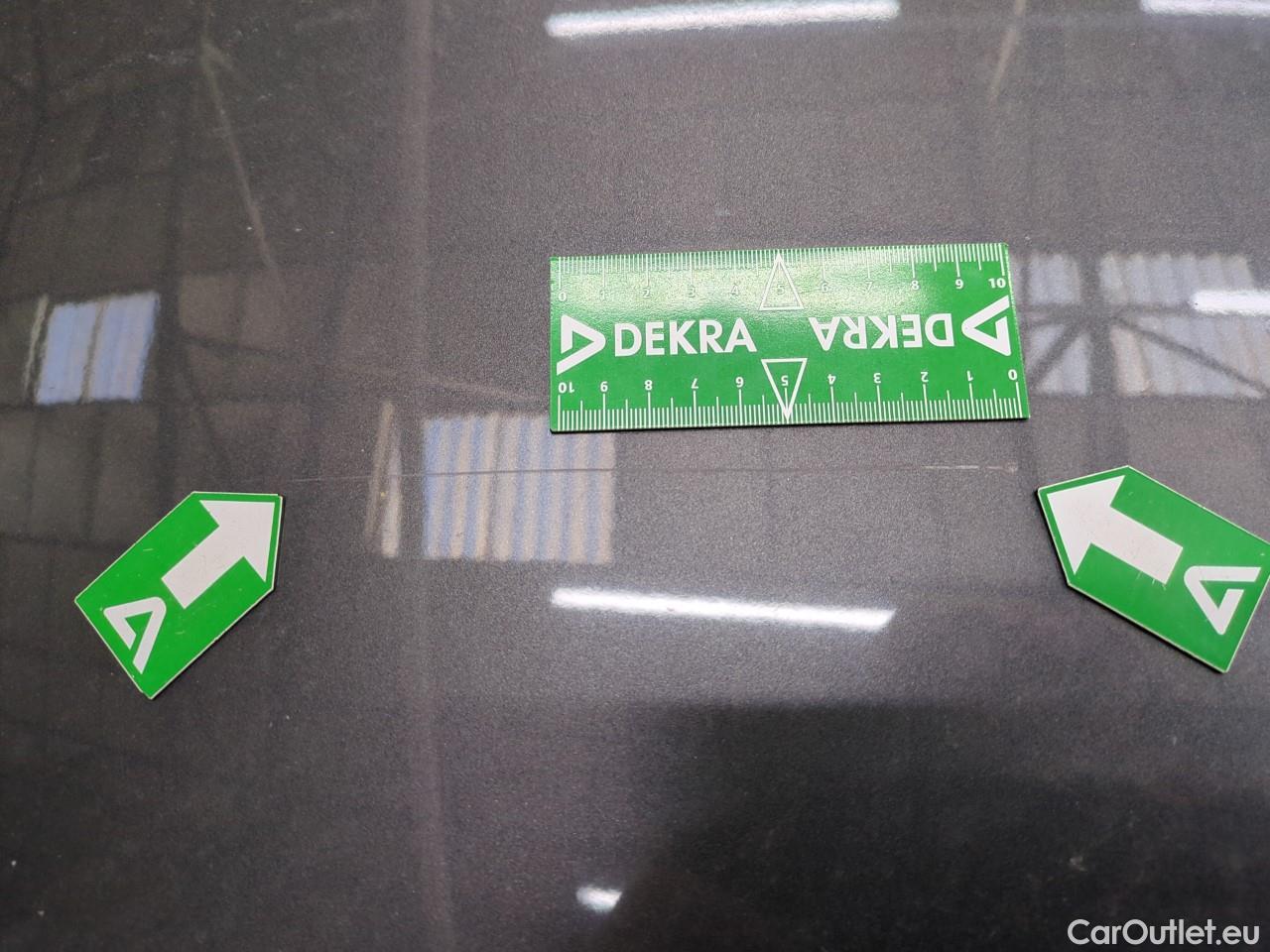  Citroen  C4 Cactus CITROEN  VU 5p Berline BlueHDi 100 SandS BVM6 Feel Nav #19