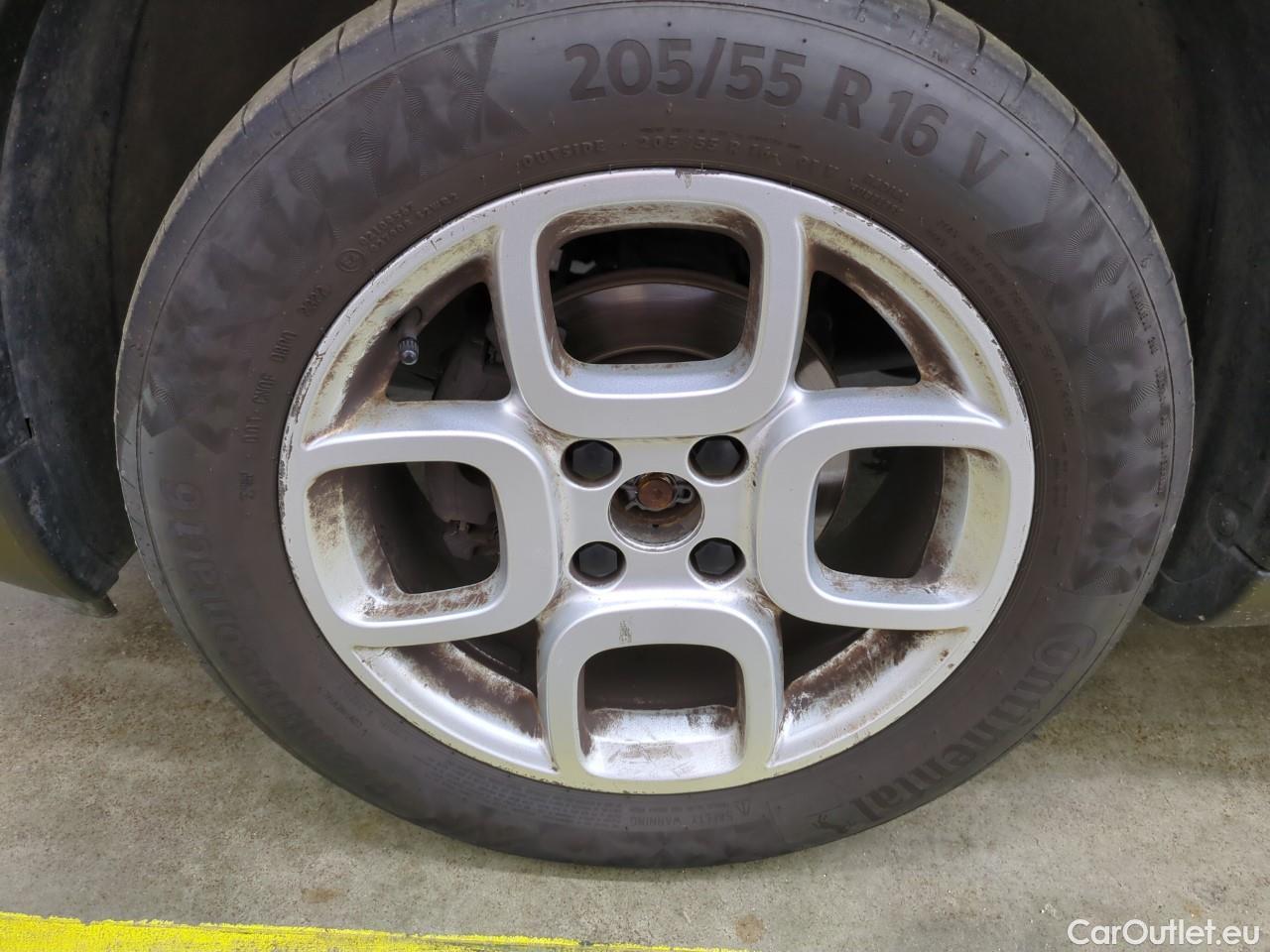  Citroen  C4 Cactus CITROEN  VU 5p Berline BlueHDi 100 SandS BVM6 Feel Nav #4