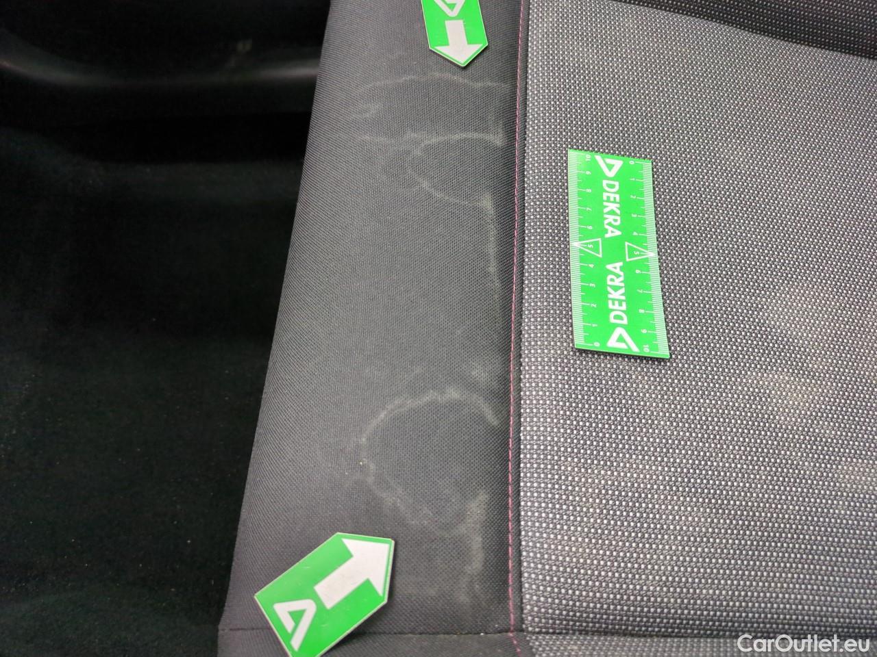  Citroen  C4 Cactus CITROEN  VU 5p Berline BlueHDi 100 SandS BVM6 Feel Nav #7