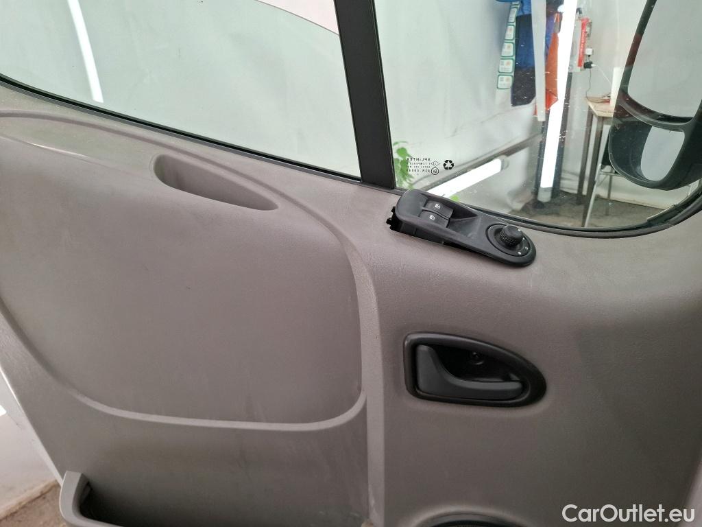  Renault  Trafic  II Fourgon L1H1 1200kg Grand Confort 90CV BVM6 #34