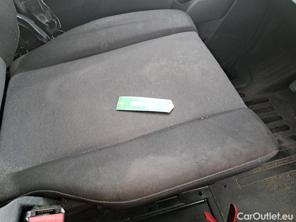  Renault  Master  III Fourgon L2H2 3 5 Grand Confort dCi 135CV BVM6 E6dT #18