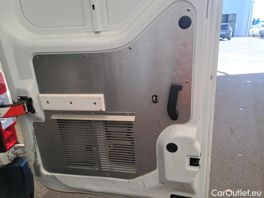  Renault  Master  III Fourgon L2H2 3 5 Grand Confort dCi 135CV BVM6 E6dT #14
