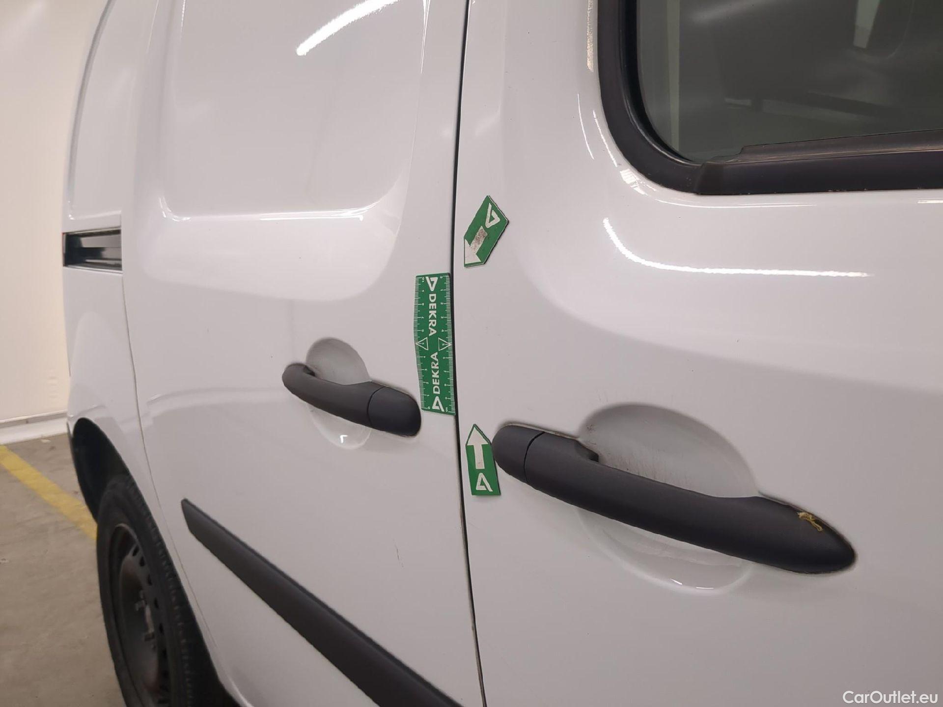  Renault  Kangoo  Express Extra (Série Spéciale) 1.5 dCi 115CV BVM6 E6dT #32
