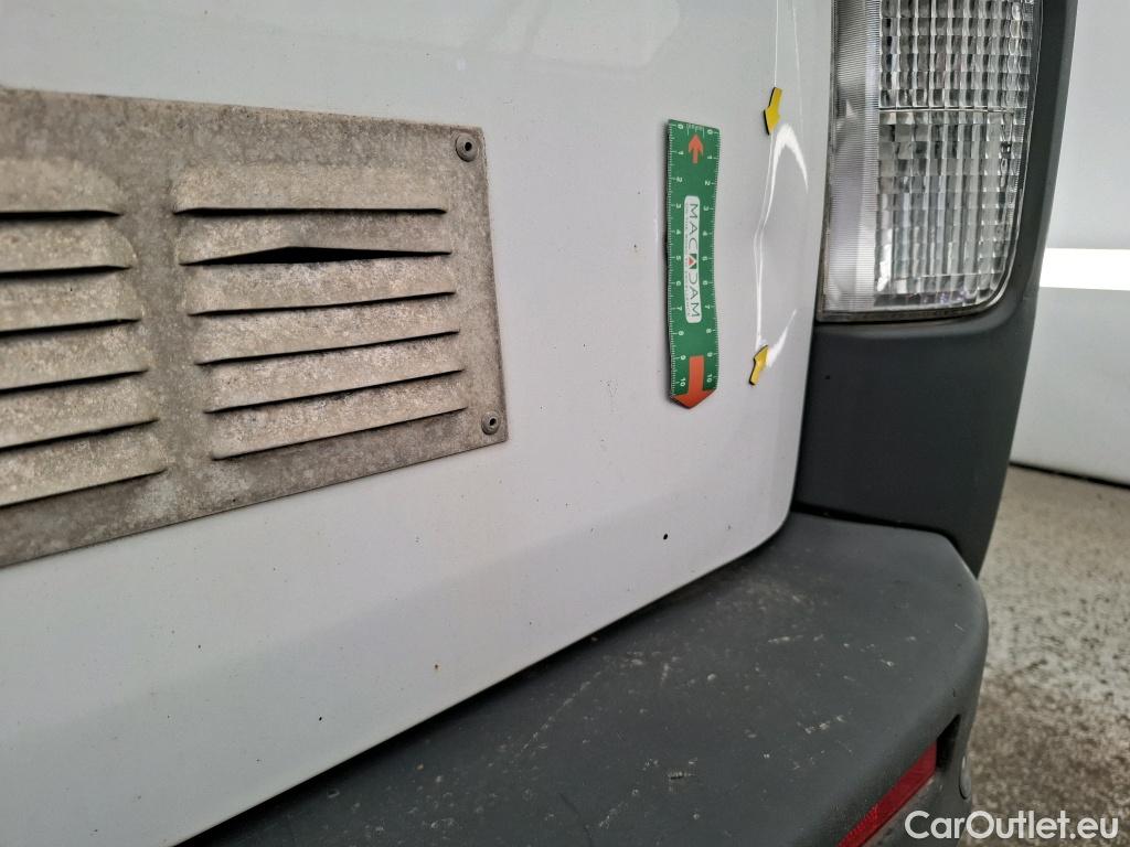  Renault  Trafic  II Fourgon L1H1 1200kg Grand Confort 90CV BVM6 #16