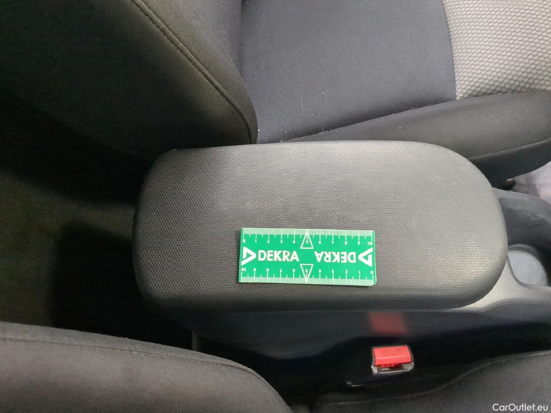  Renault  Kangoo  Express Extra (Série Spéciale) 1.5 dCi 115CV BVM6 E6dT #20