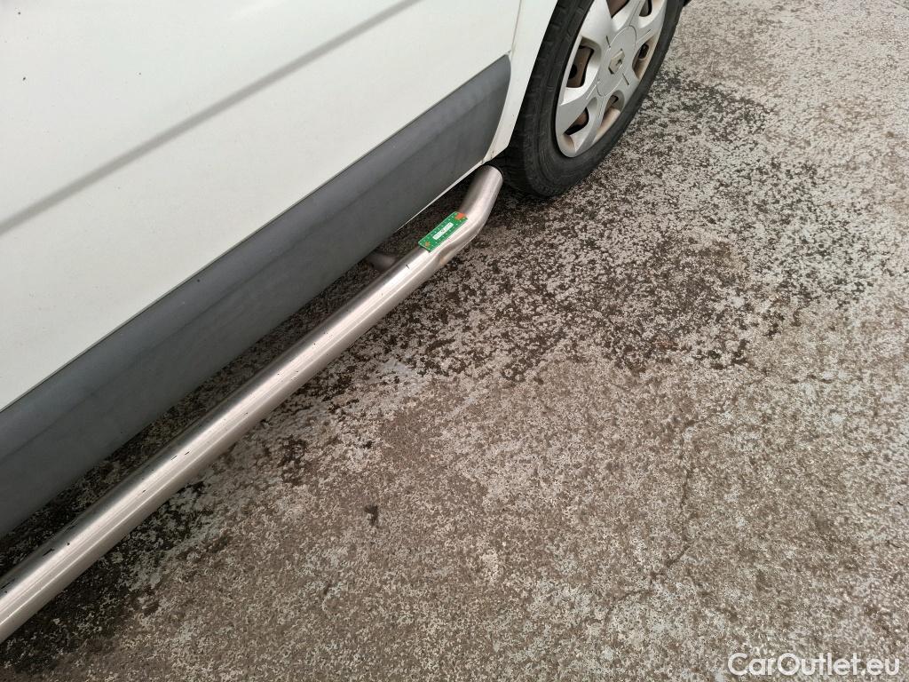  Renault  Trafic  II Fourgon L1H1 1200kg Grand Confort 90CV BVM6 #27