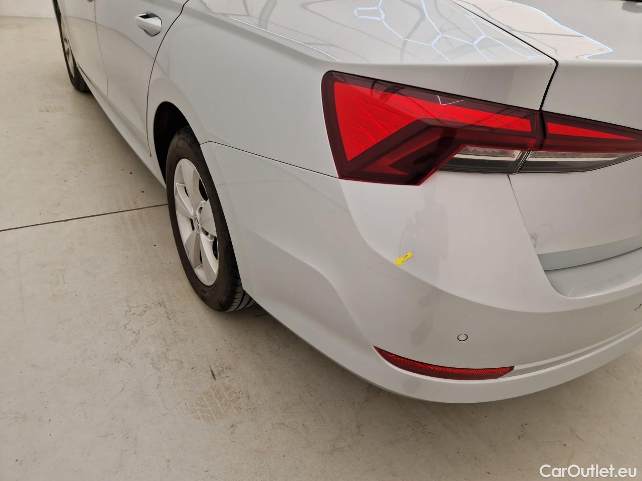  Skoda  Octavia 1.5 TSI 150CP Ambition #37