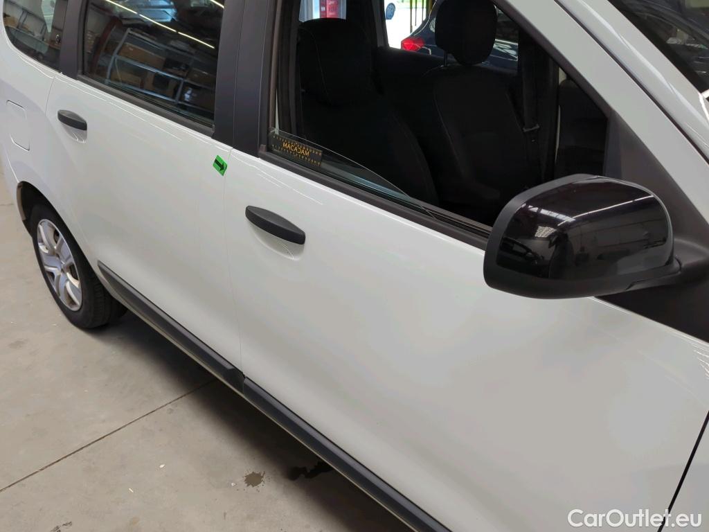  Dacia  Lodgy 1.5 Blue dCi 115 Laureate 7L #49
