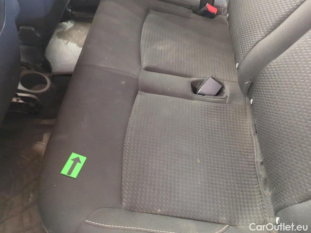  Dacia  Lodgy 1.5 Blue dCi 115 Laureate 7L #98