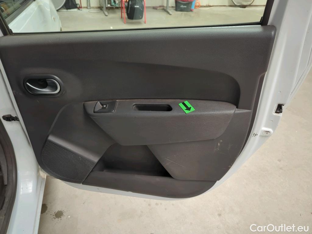  Dacia  Lodgy 1.5 Blue dCi 115 Laureate 7L #31