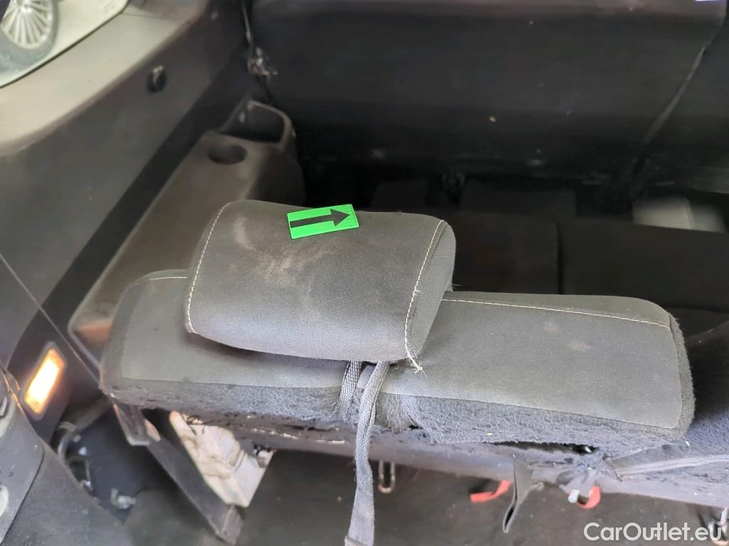  Dacia  Lodgy 1.5 Blue dCi 115 Laureate 7L #87
