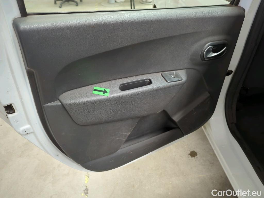  Dacia  Lodgy 1.5 Blue dCi 115 Laureate 7L #33
