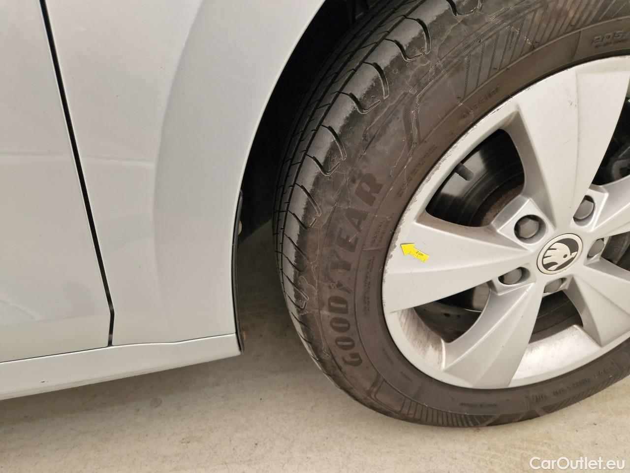  Skoda  Octavia 1.5 TSI 150CP Ambition #21