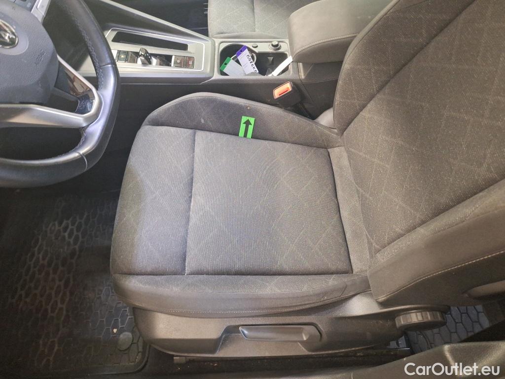  Volkswagen  Golf  Life 1.0 eTSI DSG mild-Hybrid #1