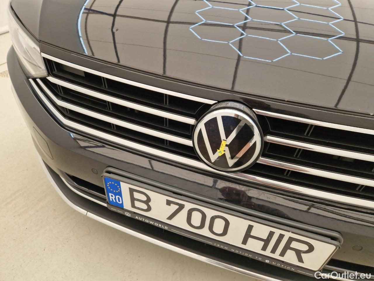  Volkswagen  Passat Var. Highline 2.0 TDI DSG 150 CP #5
