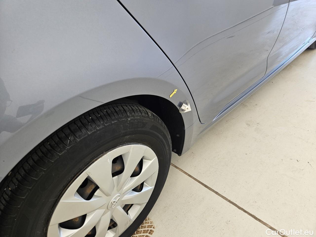  Toyota  Corolla 1.8 Hybrid Business HSD E-CVT #35