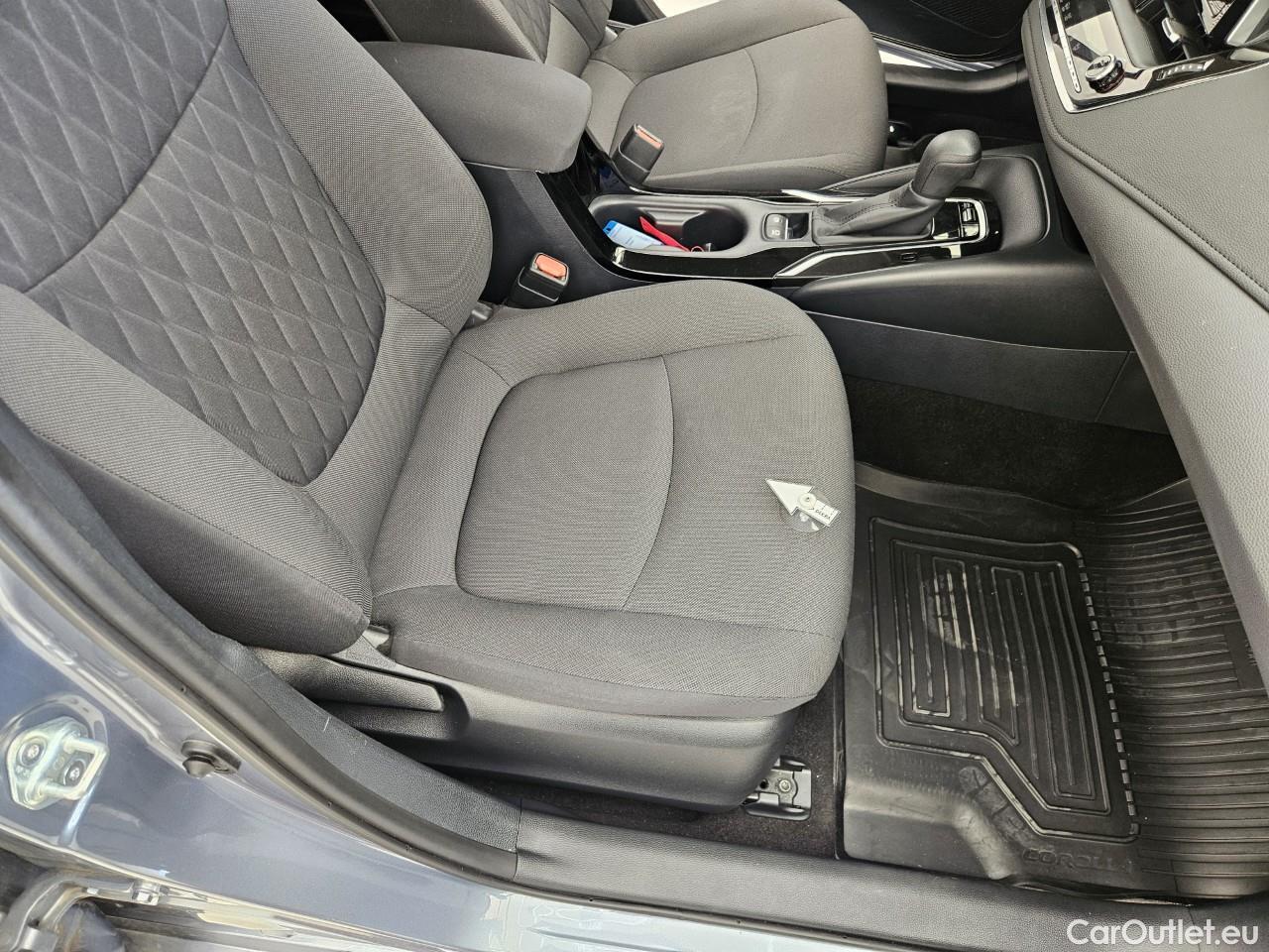  Toyota  Corolla 1.8 Hybrid Business HSD E-CVT #54