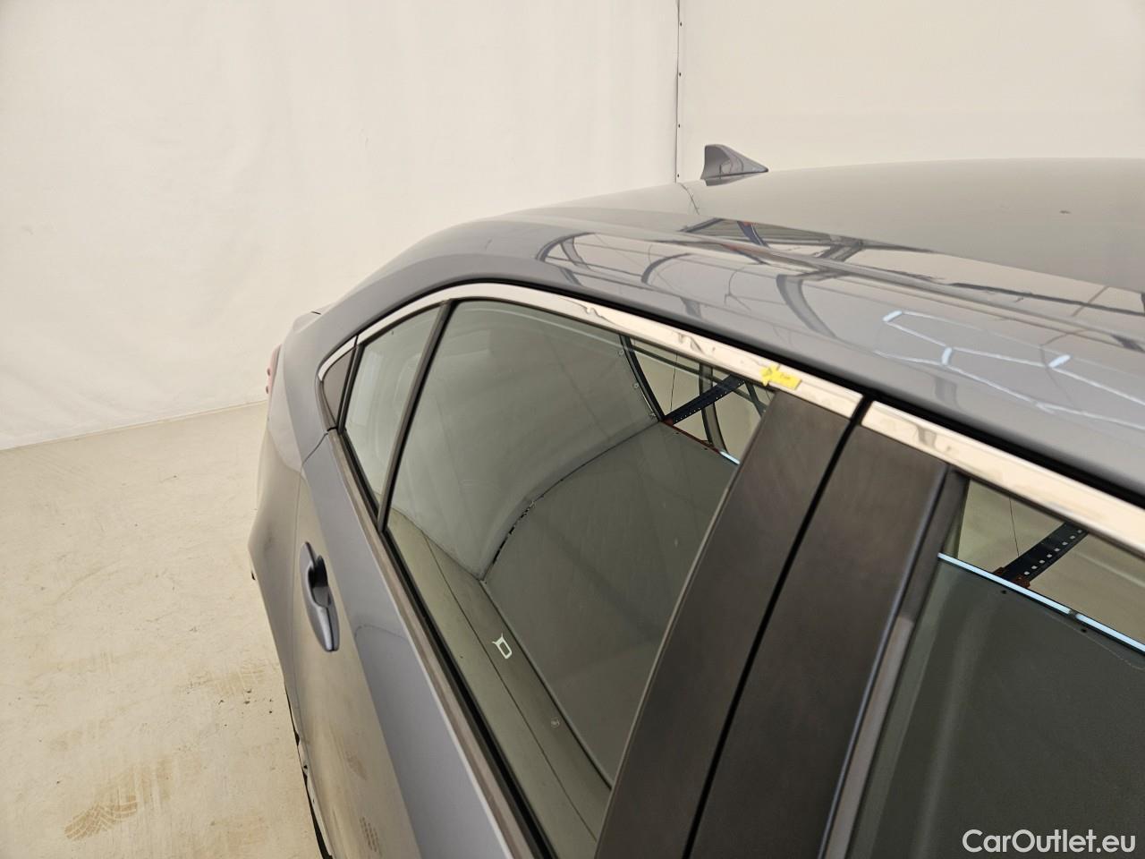  Toyota  Corolla 1.8 Hybrid Business HSD E-CVT #31