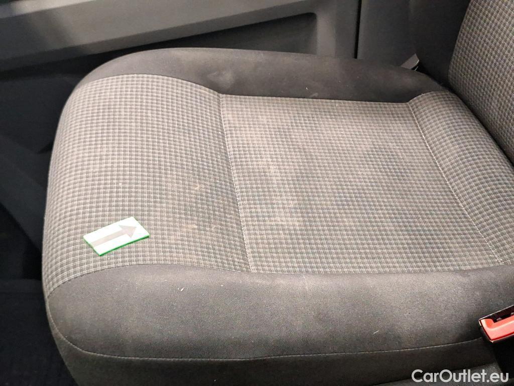  Volkswagen  Transporter KR 2.0 TDI 81KW #10