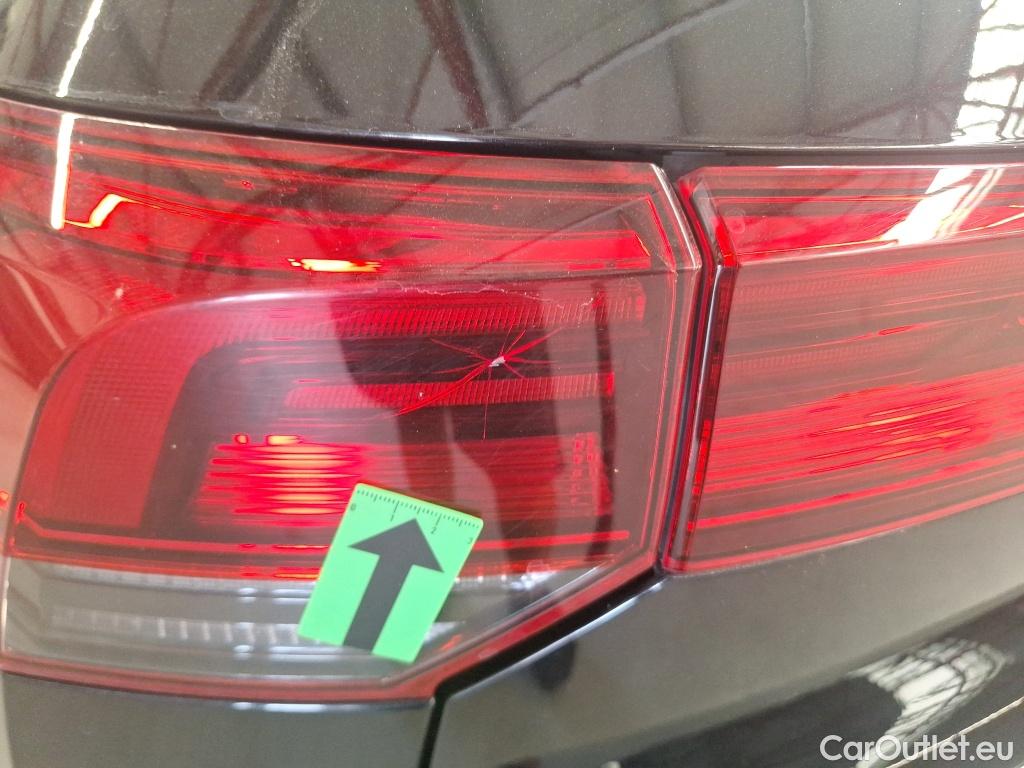  Volkswagen  Golf  Life 1.0 eTSI DSG mild-Hybrid #10