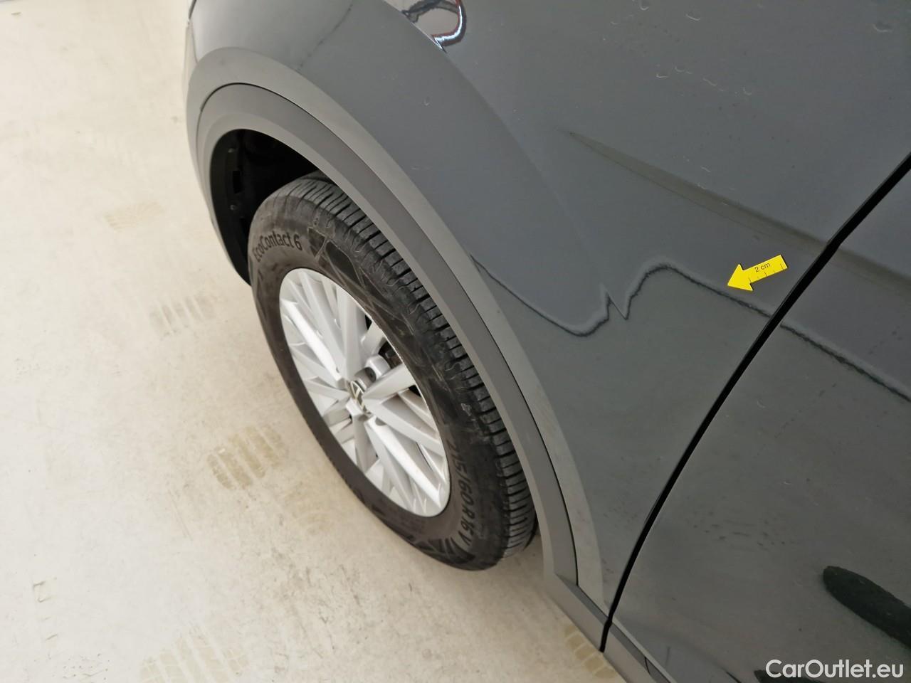  Volkswagen  T-ROC 1.5 TSI 150CP Design DSG #3