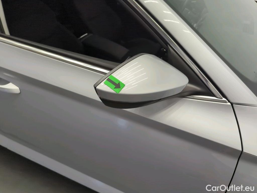  Skoda  Superb 2.0 TDI 150CP Ambition DSG #36
