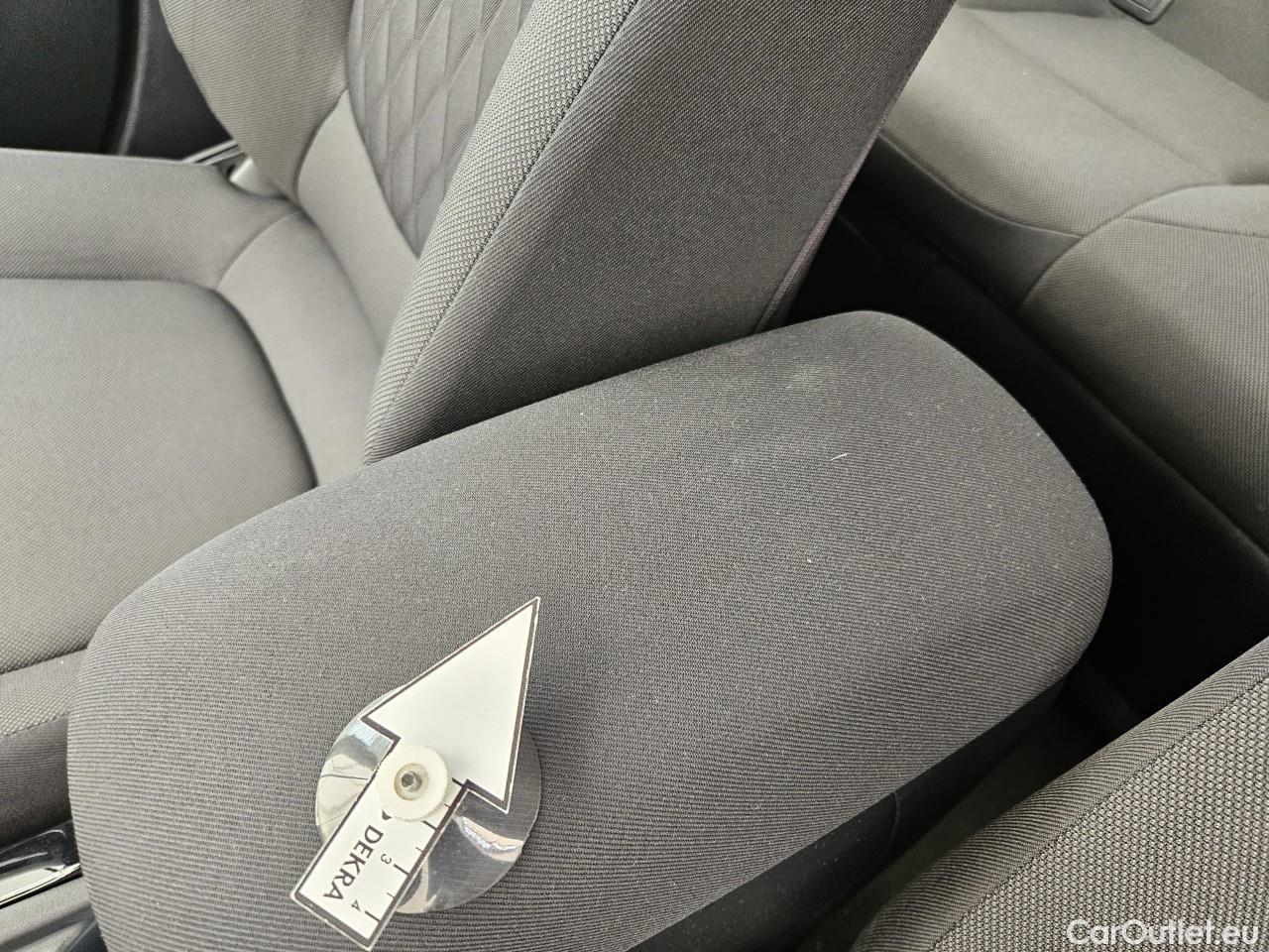  Toyota  Corolla 1.8 Hybrid Business HSD E-CVT #51
