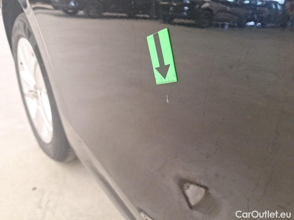  Volkswagen  Golf  Life 1.0 eTSI DSG mild-Hybrid #28