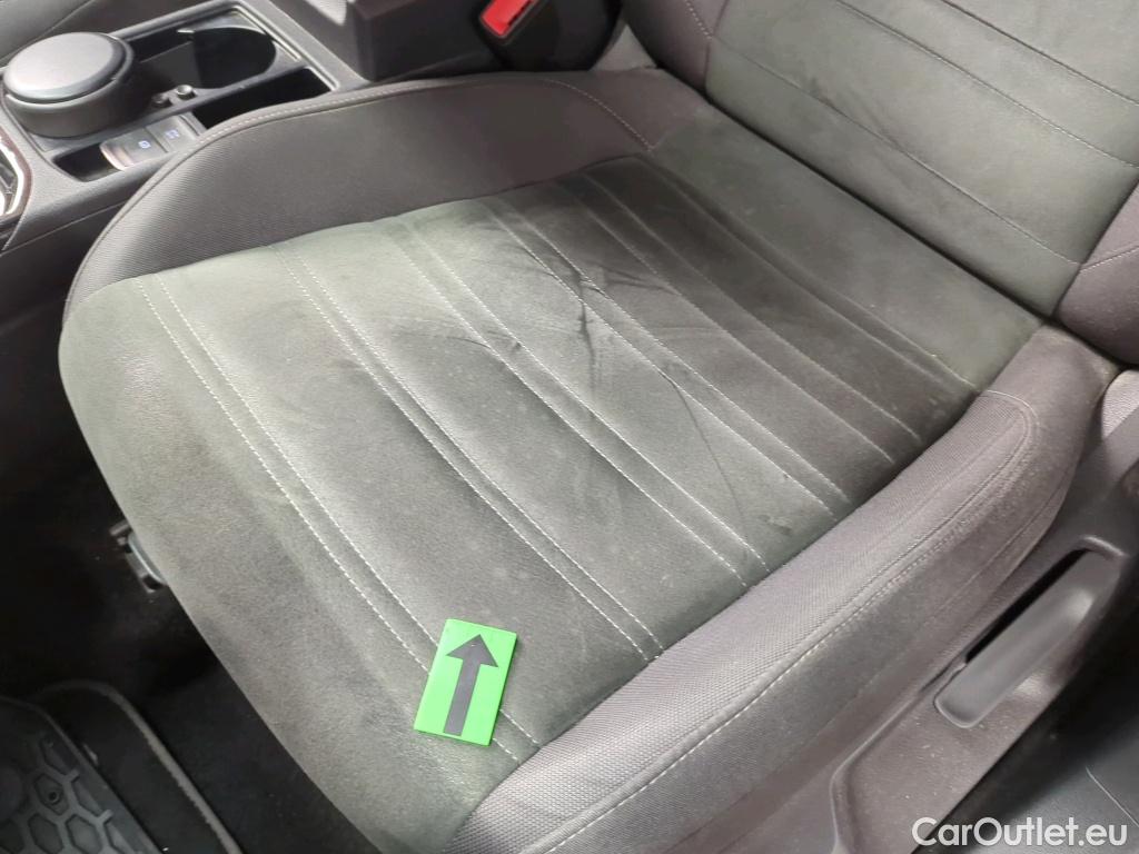  Volkswagen  Touran 1.5 TSI 150CP Highline DSG #46