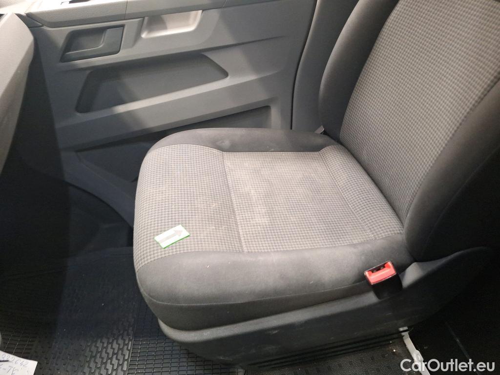  Volkswagen  Transporter KR 2.0 TDI 81KW #9