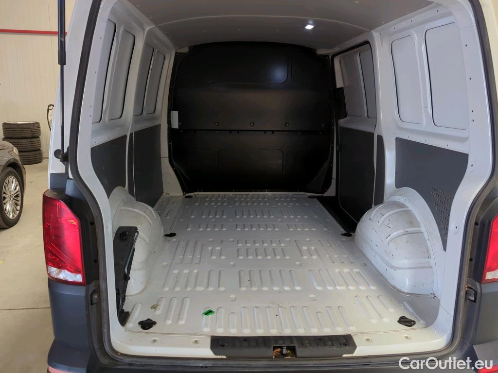  Volkswagen  Transporter KR 2.0 TDI 81KW #23