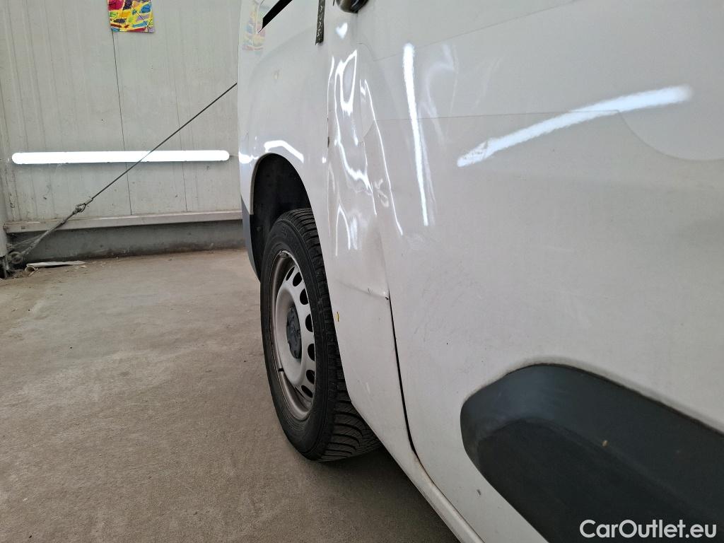  Citroen  Berlingo  Fourgon Club XL 950 1.5 BlueHDi 100CV BVM5 E6dT #6