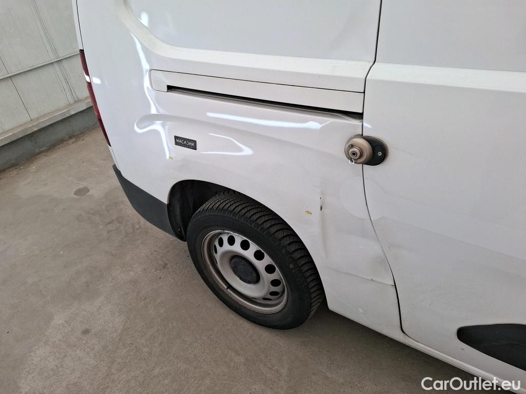  Citroen  Berlingo  Fourgon Club XL 950 1.5 BlueHDi 100CV BVM5 E6dT #1