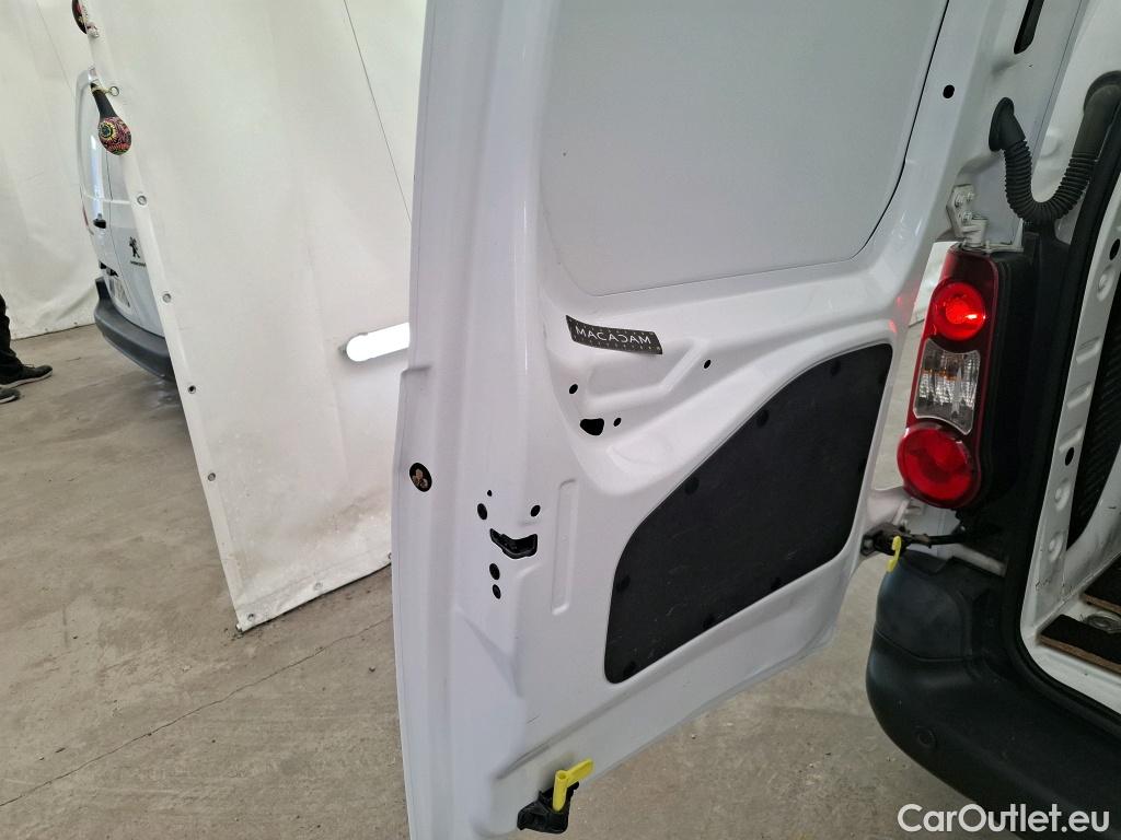  Citroen  Berlingo  Fourgon Business L1 (Court) 1.6 BlueHDi 100CV BVM5 E6 #13