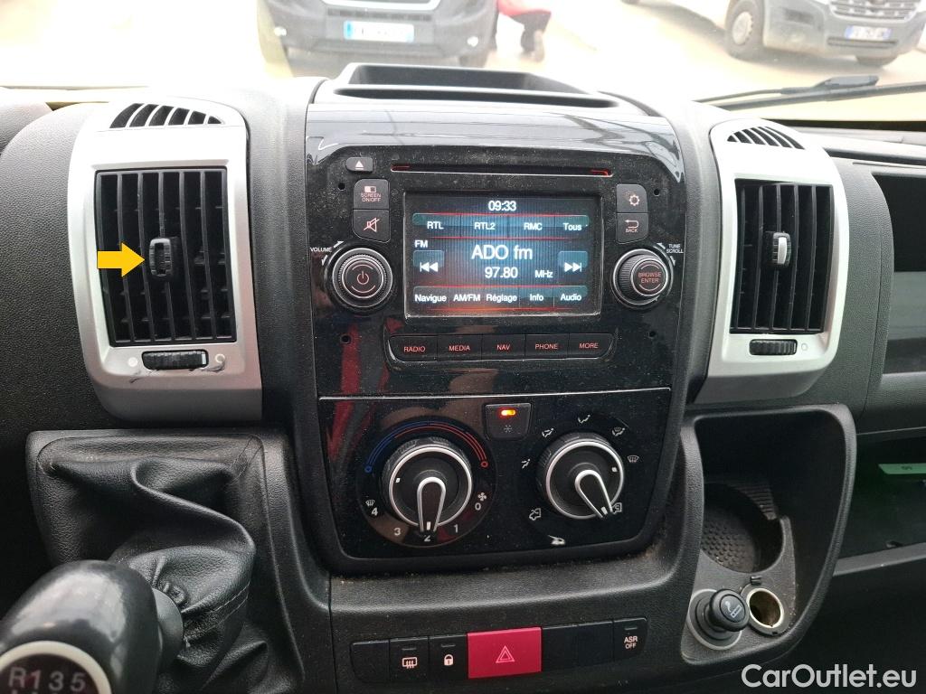  Fiat  Ducato FIAT  VU 4p Fourgon 3 0 M H2 2 0 Multijet 115 Pack Pro Nav #53