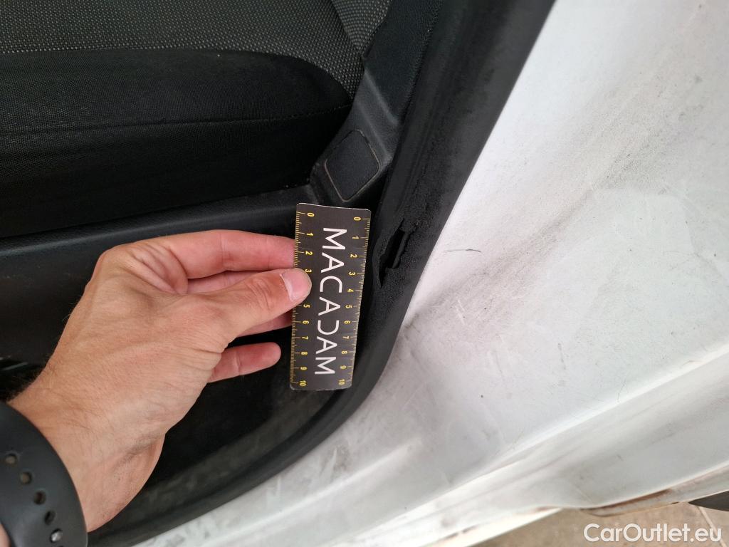  Citroen  Berlingo CITROEN  VU 3p Fourgonnette BlueHDi 100 BVM Club M #14