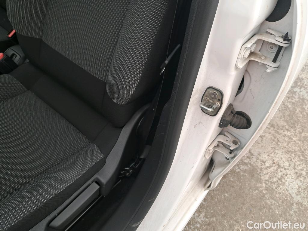  Citroen  C3  Société Live 1.2 PureTech 70CV BVM5 E6dT #7