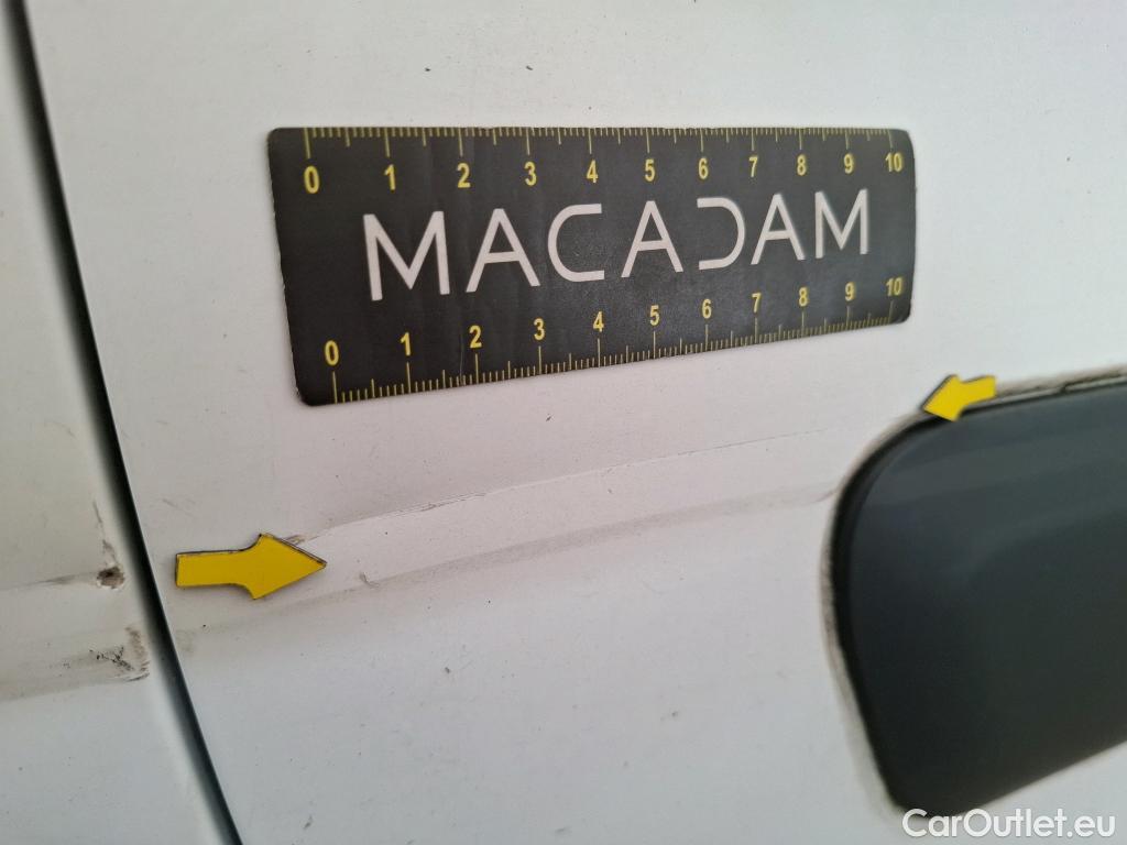  Citroen  Berlingo CITROEN  VU 3p Fourgonnette BlueHDi 100 BVM Club M #27