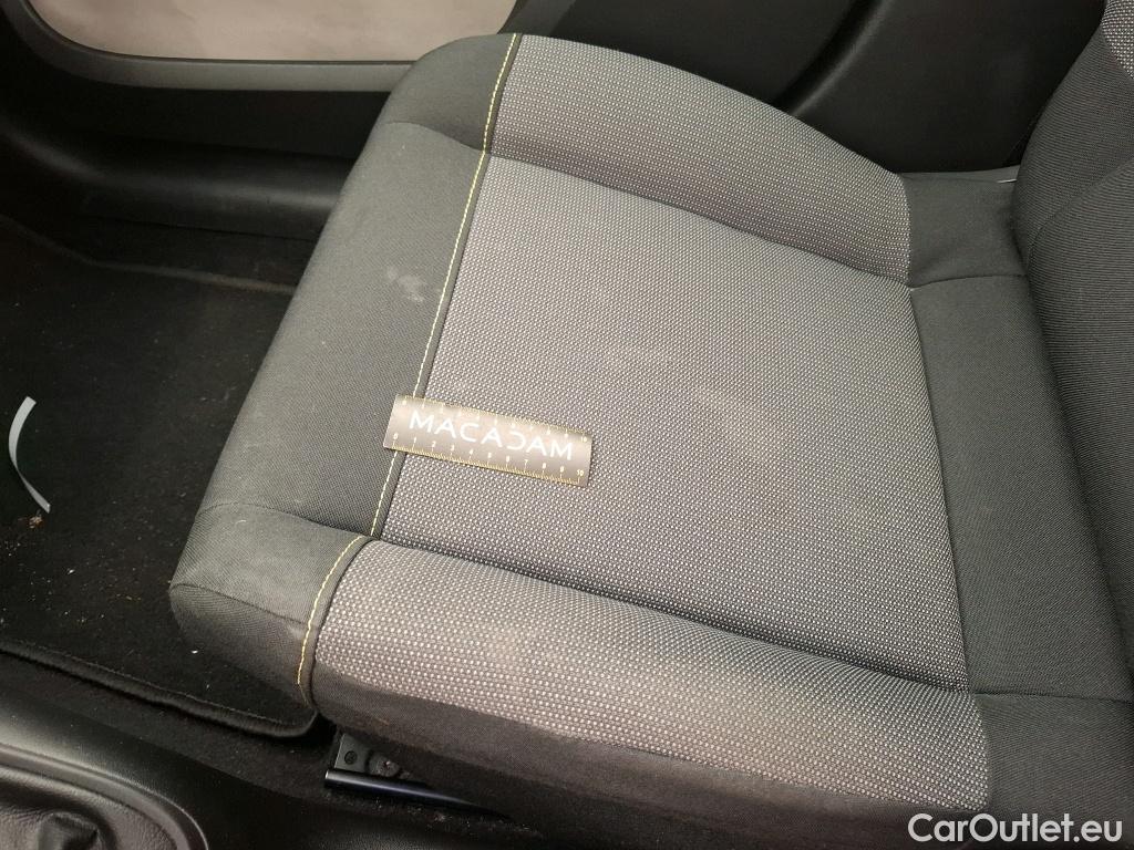  Citroen  C3  Société Feel Nav 1.2 PureTech 80CV BVM5 E6d #33